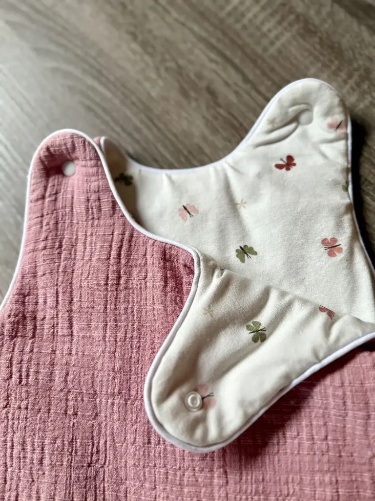 Gigoteuse en Double Gaze doublé Papillon– Ouverture Complète (0-6 mois) – Personnalisable